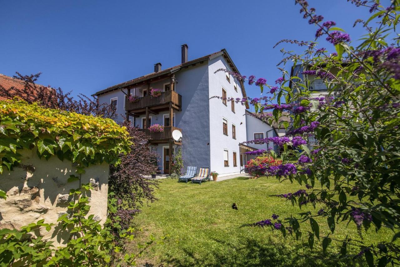 Pension Ferienwohnungen Frey Tännesberg Extérieur photo